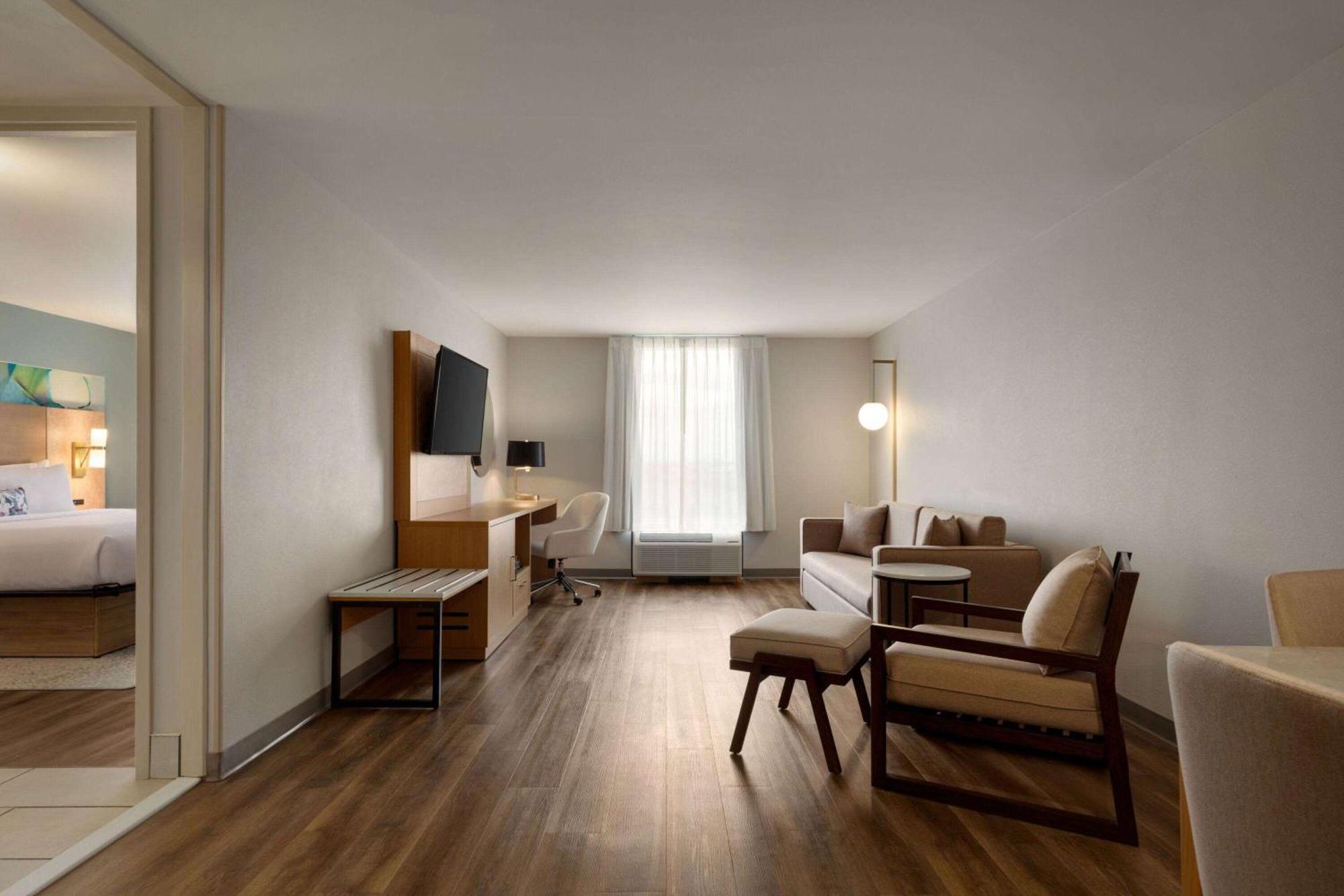 Wyndham Garden Atlanta Airport Hotel College Park Buitenkant foto